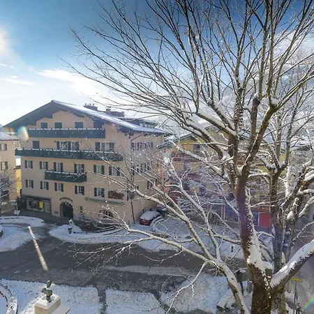 Hotel Blue Gastein 3*