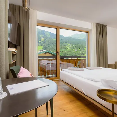 Blü Gastein 3*