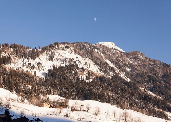 Blue Gastein 酒店 3*